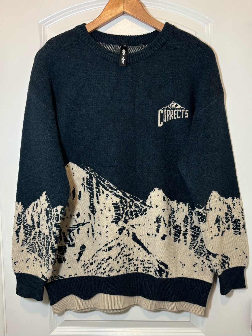 Vintage Knitted Mountain Sweater